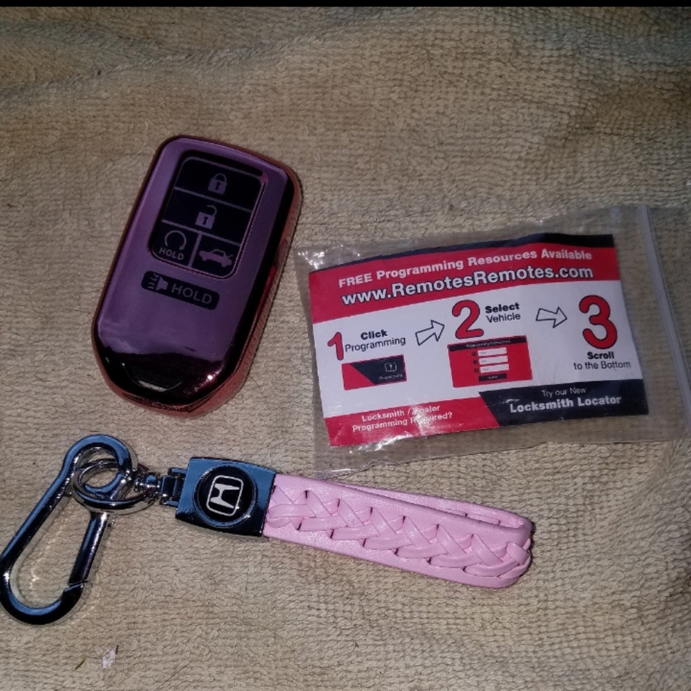 Hyundai keyless entry - Picture 2 of 3
